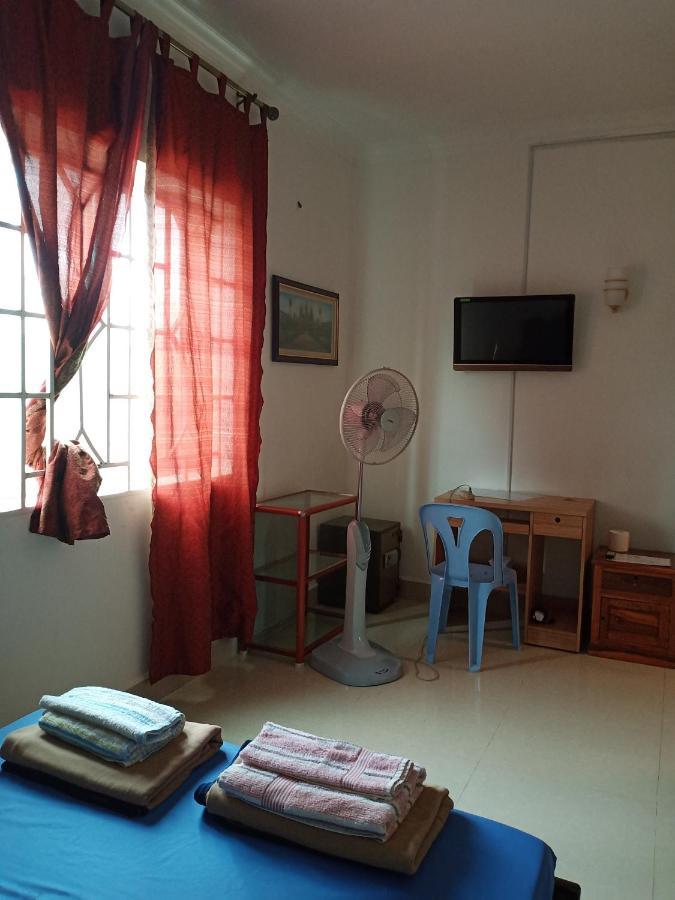 Le Barang Steakhouse & Guesthouse Sihanoukville Extérieur photo