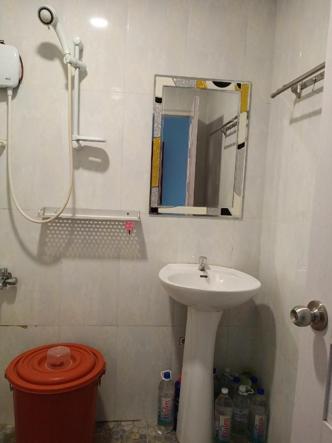 Le Barang Steakhouse & Guesthouse Sihanoukville Extérieur photo