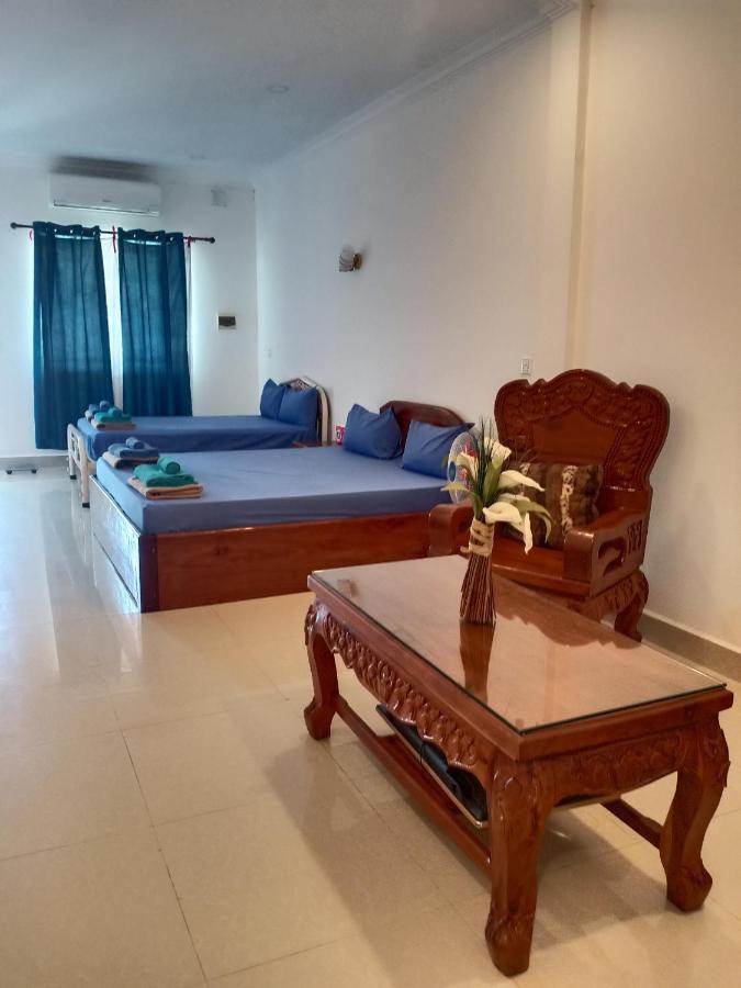 Le Barang Steakhouse & Guesthouse Sihanoukville Extérieur photo