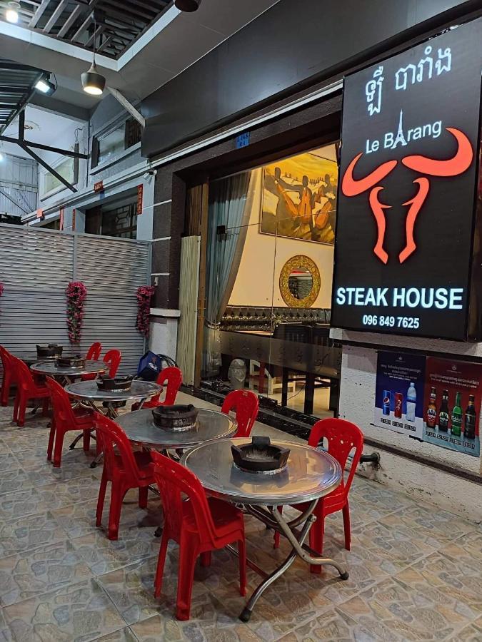 Le Barang Steakhouse & Guesthouse Sihanoukville Extérieur photo