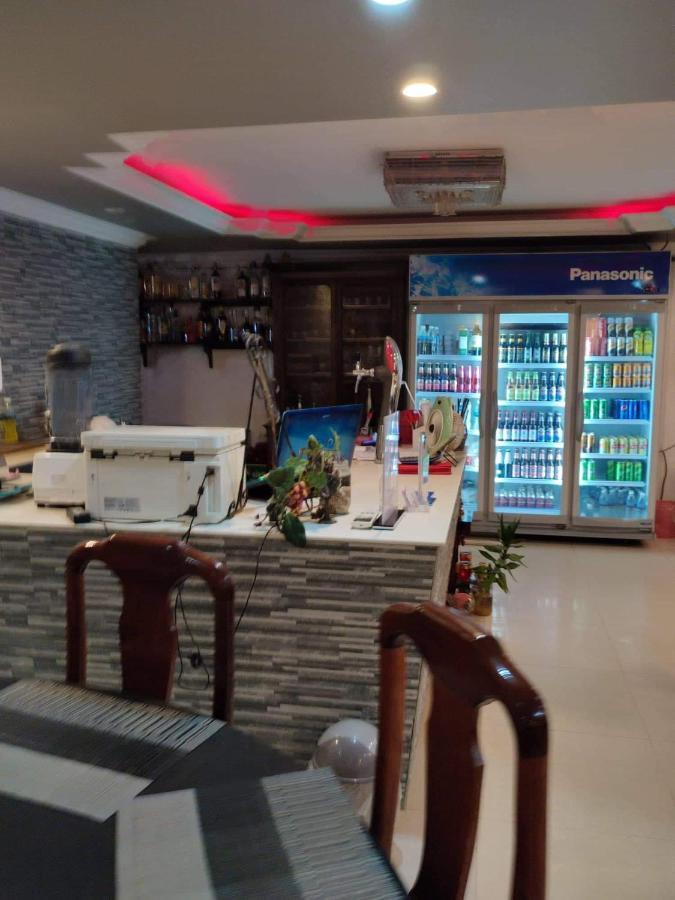 Le Barang Steakhouse & Guesthouse Sihanoukville Extérieur photo