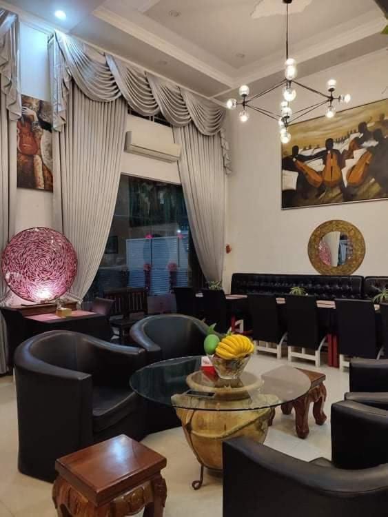 Le Barang Steakhouse & Guesthouse Sihanoukville Extérieur photo